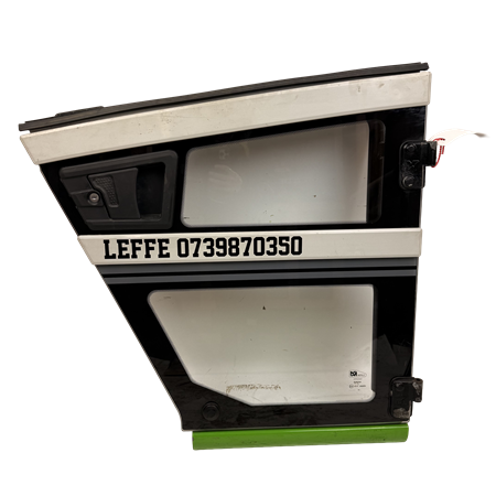 Hyttdörr nedre delen